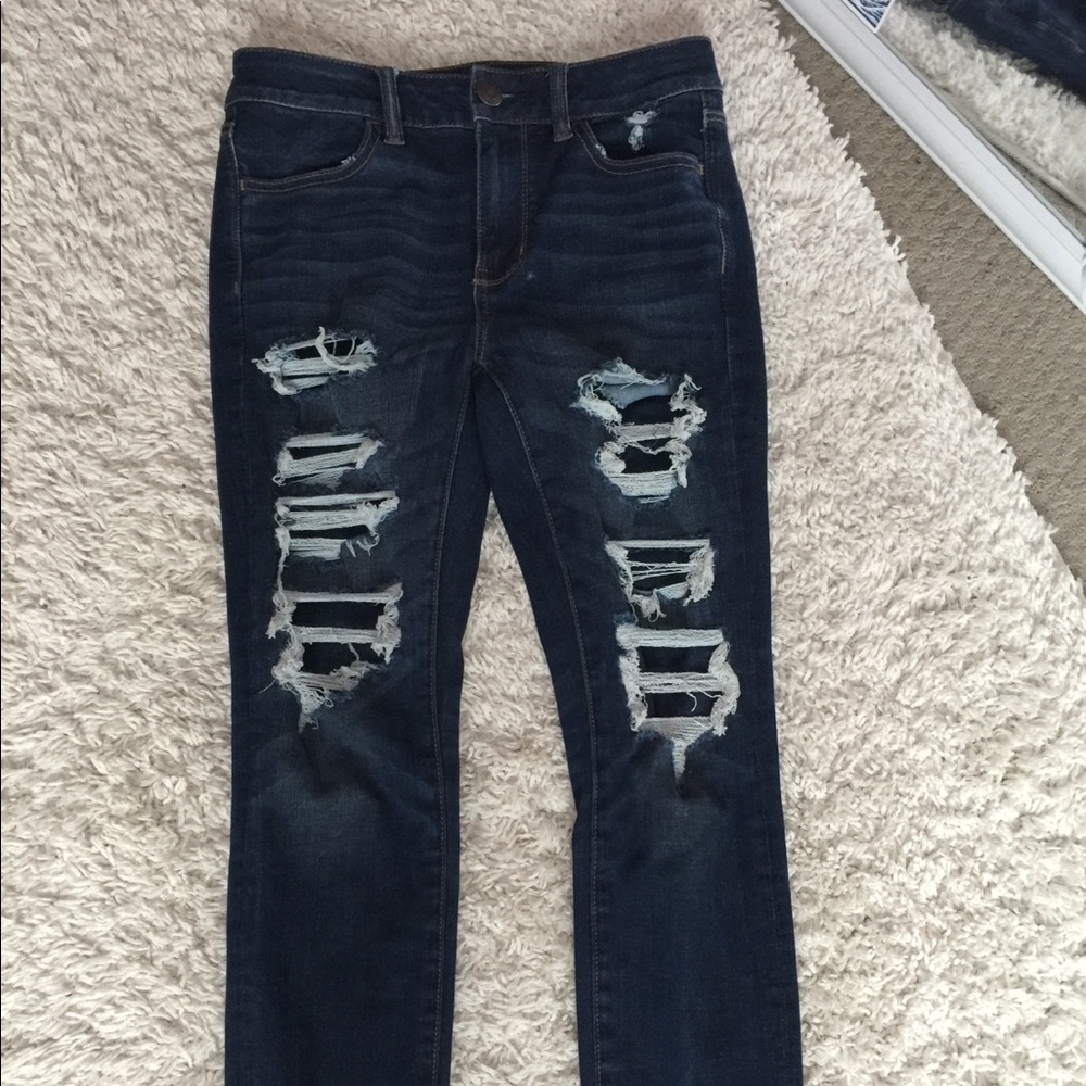 American Eagle ripped skinny jeans
